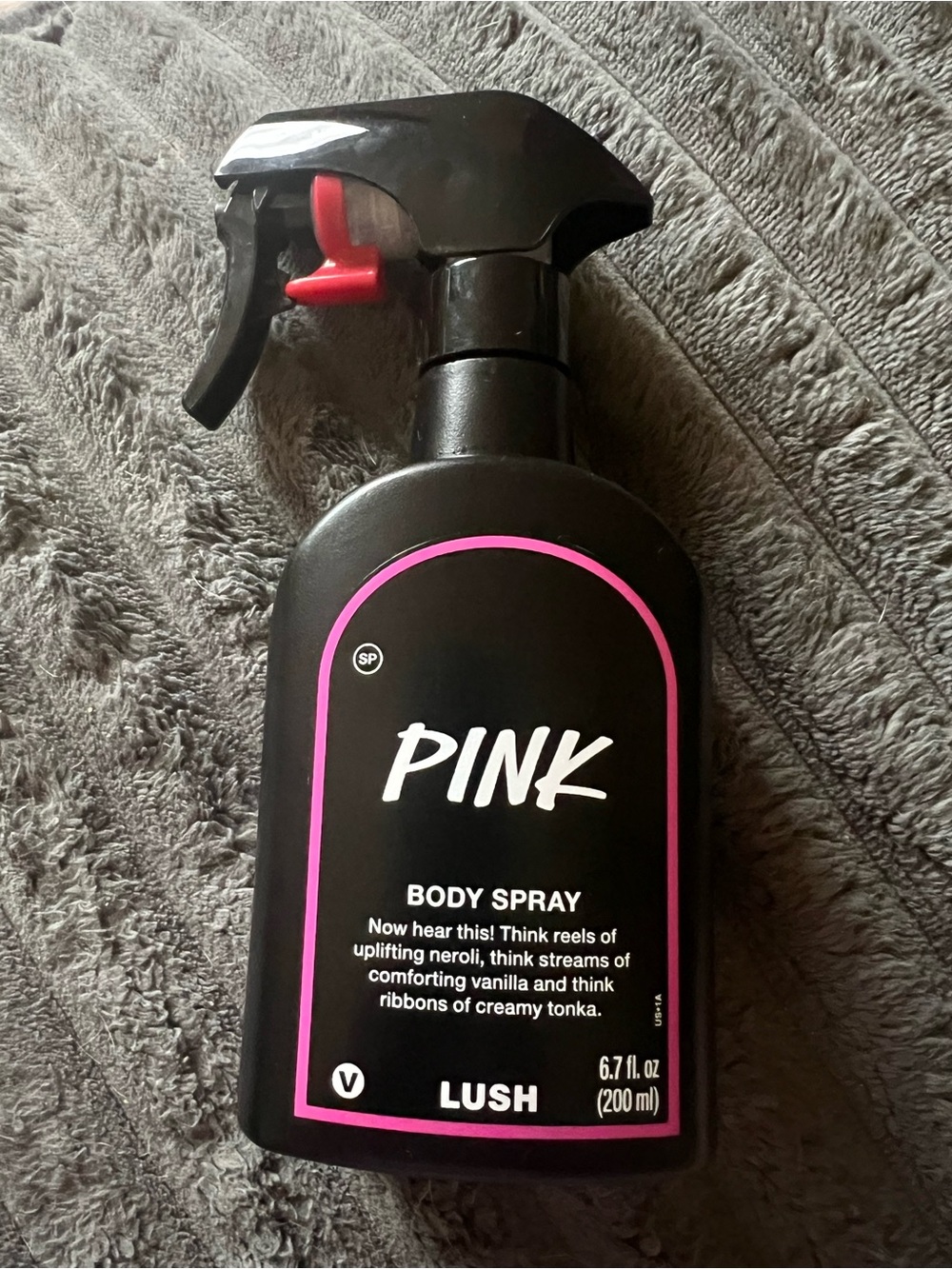 LUSH PINK BODY SPRAY CALIFORNIA EXCLUSIVE BRAND NEW 6.7 oz LIMITED EDITION